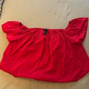 Women’s flowy crop top